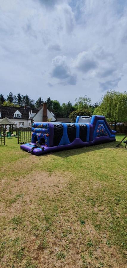 Hen & Stag Retreat Weekend Stay Sleeps 10 To 30 Thetford Esterno foto