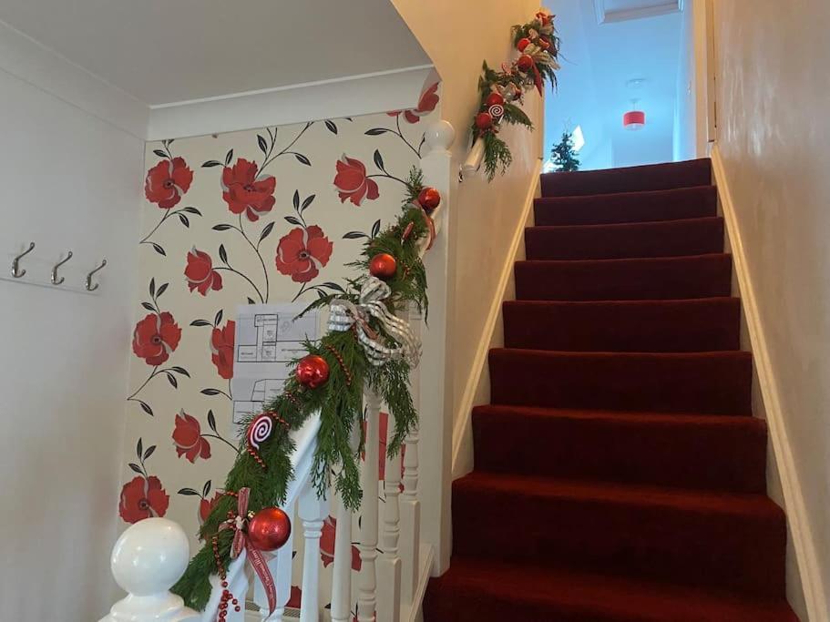 Hen & Stag Retreat Weekend Stay Sleeps 10 To 30 Thetford Esterno foto