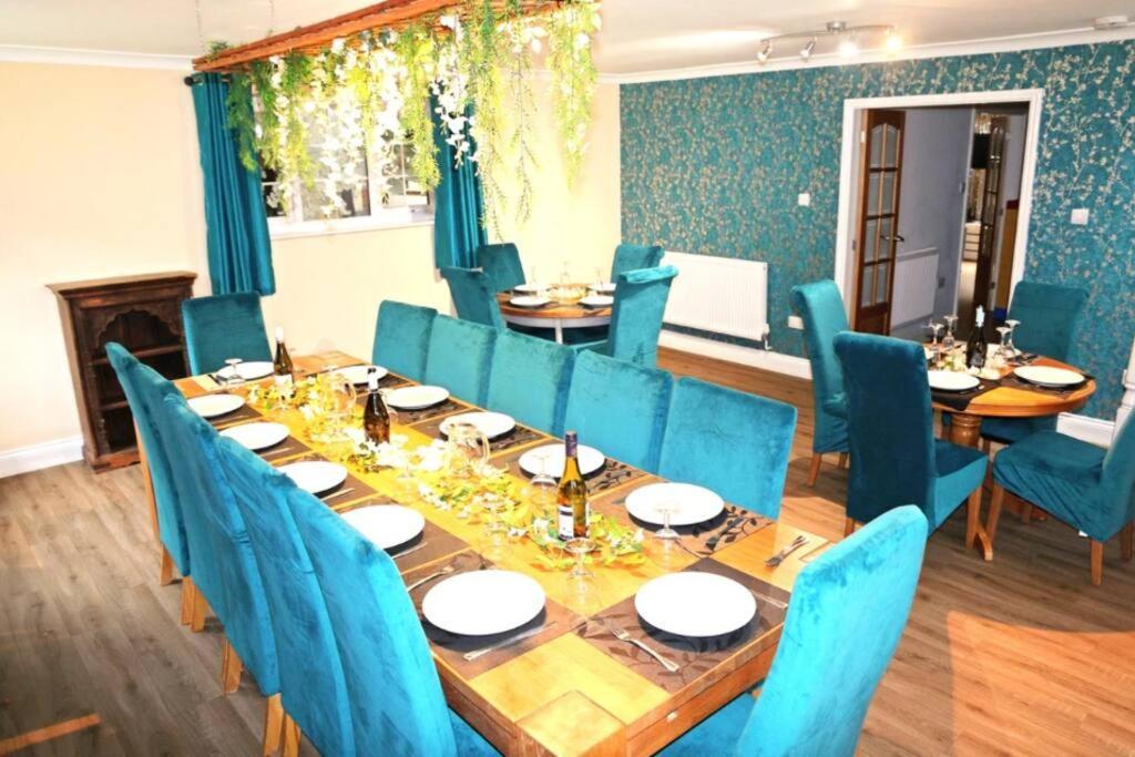 Hen & Stag Retreat Weekend Stay Sleeps 10 To 30 Thetford Esterno foto
